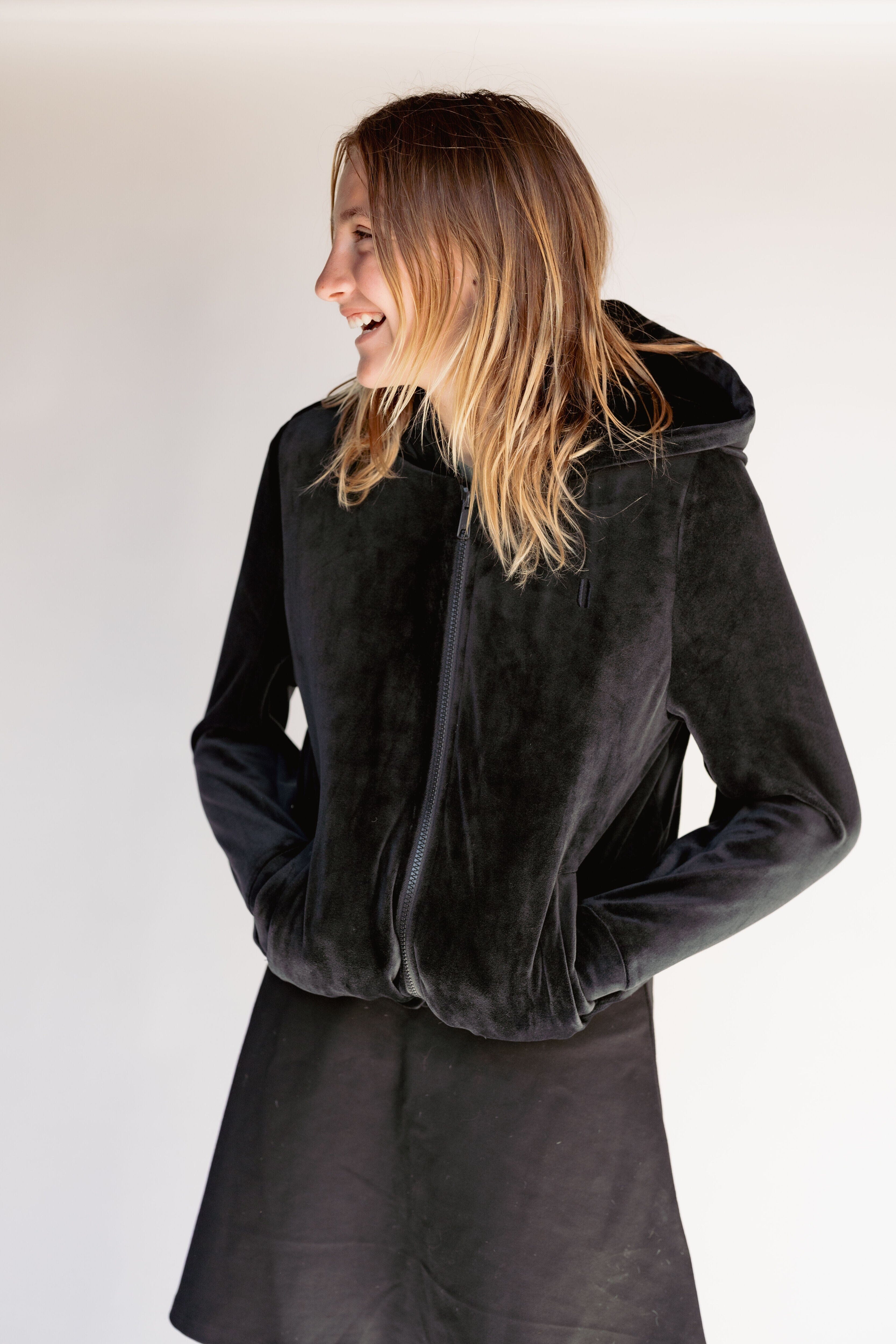 Girls Hoodie - Black Hoodie IBIS Outerwear