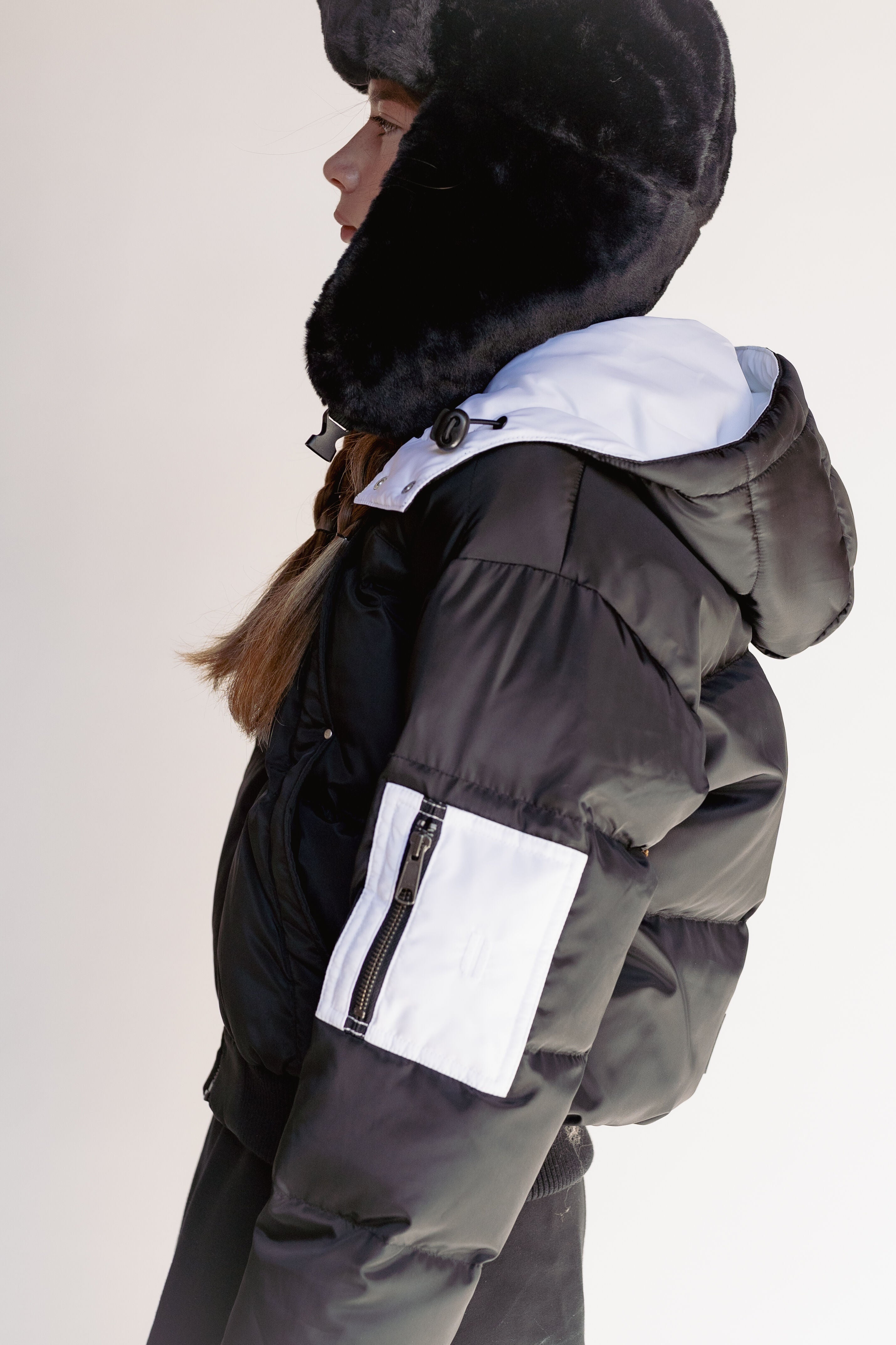 Highline Down Coat - Black with White